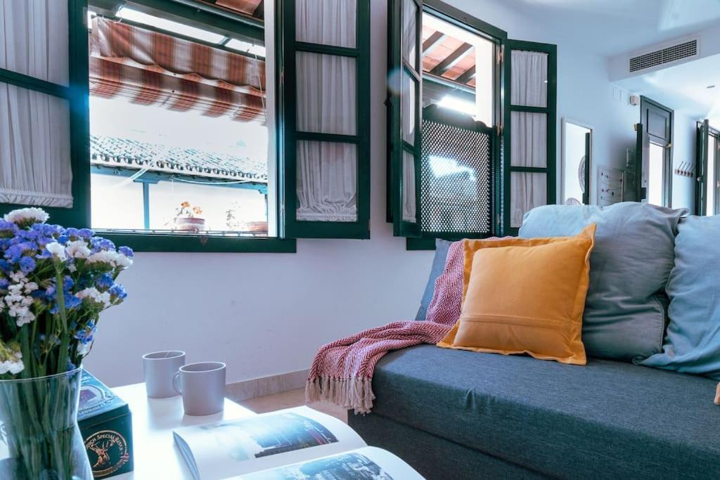 Apartamento Con Encanto En Patio Sevillano Dış mekan fotoğraf