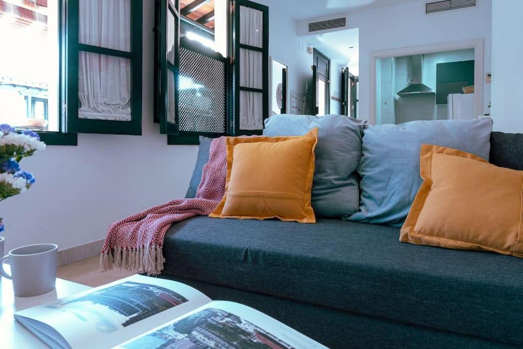 Apartamento Con Encanto En Patio Sevillano Dış mekan fotoğraf